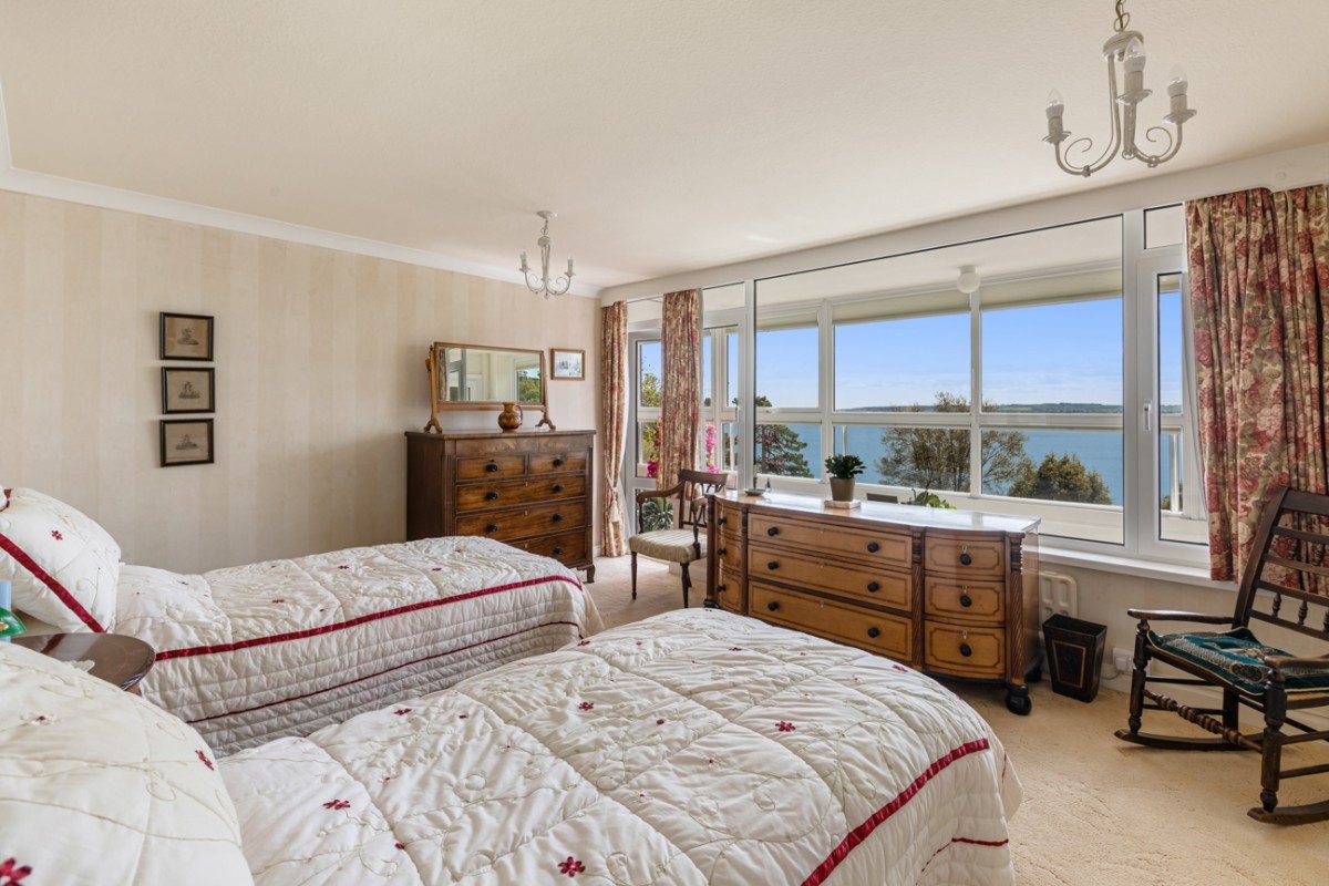 Kilmorie Ilsham Marine Drive Property for Sale in Torquay John Couch